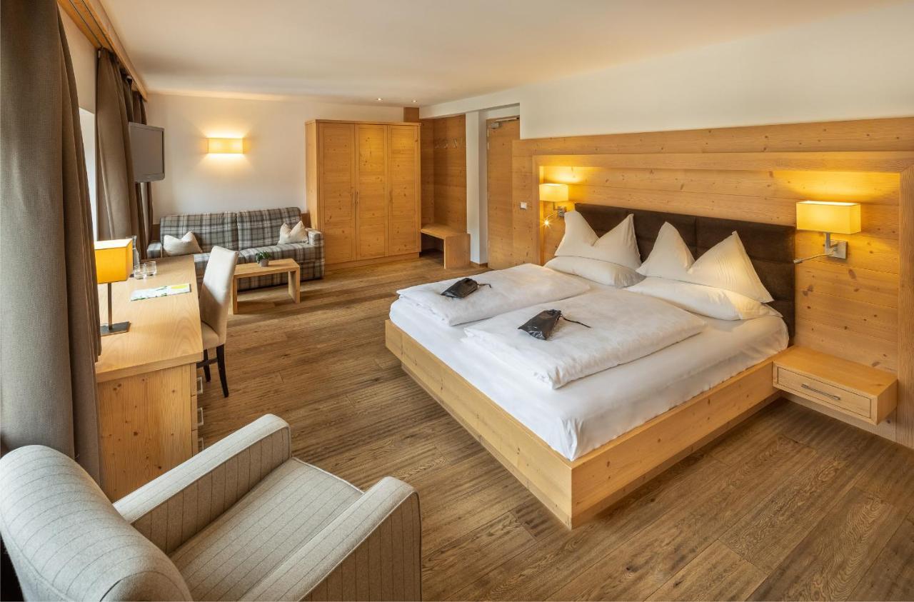 Hotel Sella***S Сельва-ди-Валь-Гардена Экстерьер фото