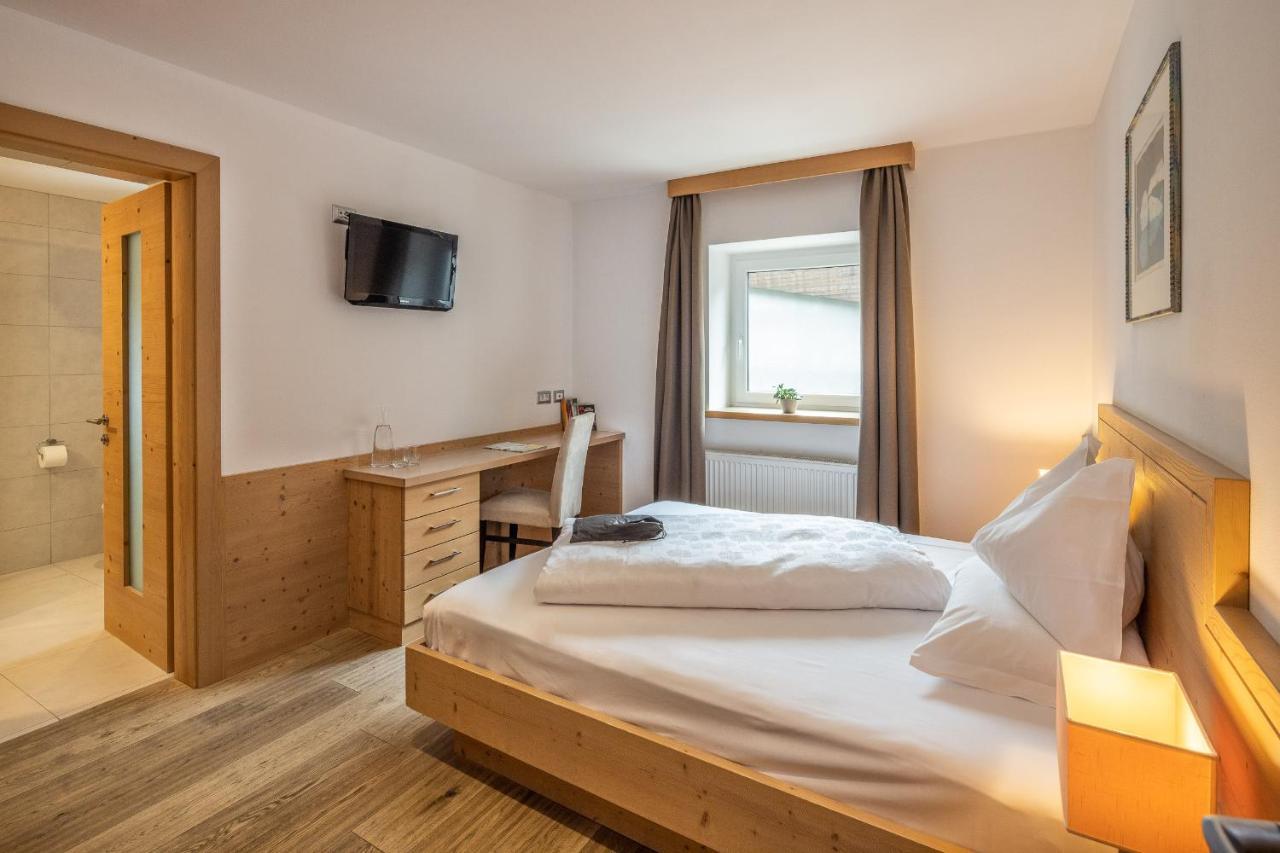 Hotel Sella***S Сельва-ди-Валь-Гардена Экстерьер фото