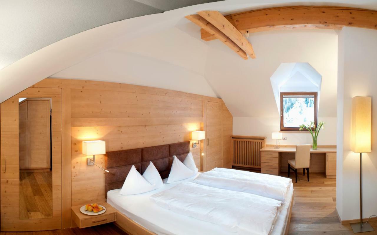 Hotel Sella***S Сельва-ди-Валь-Гардена Экстерьер фото
