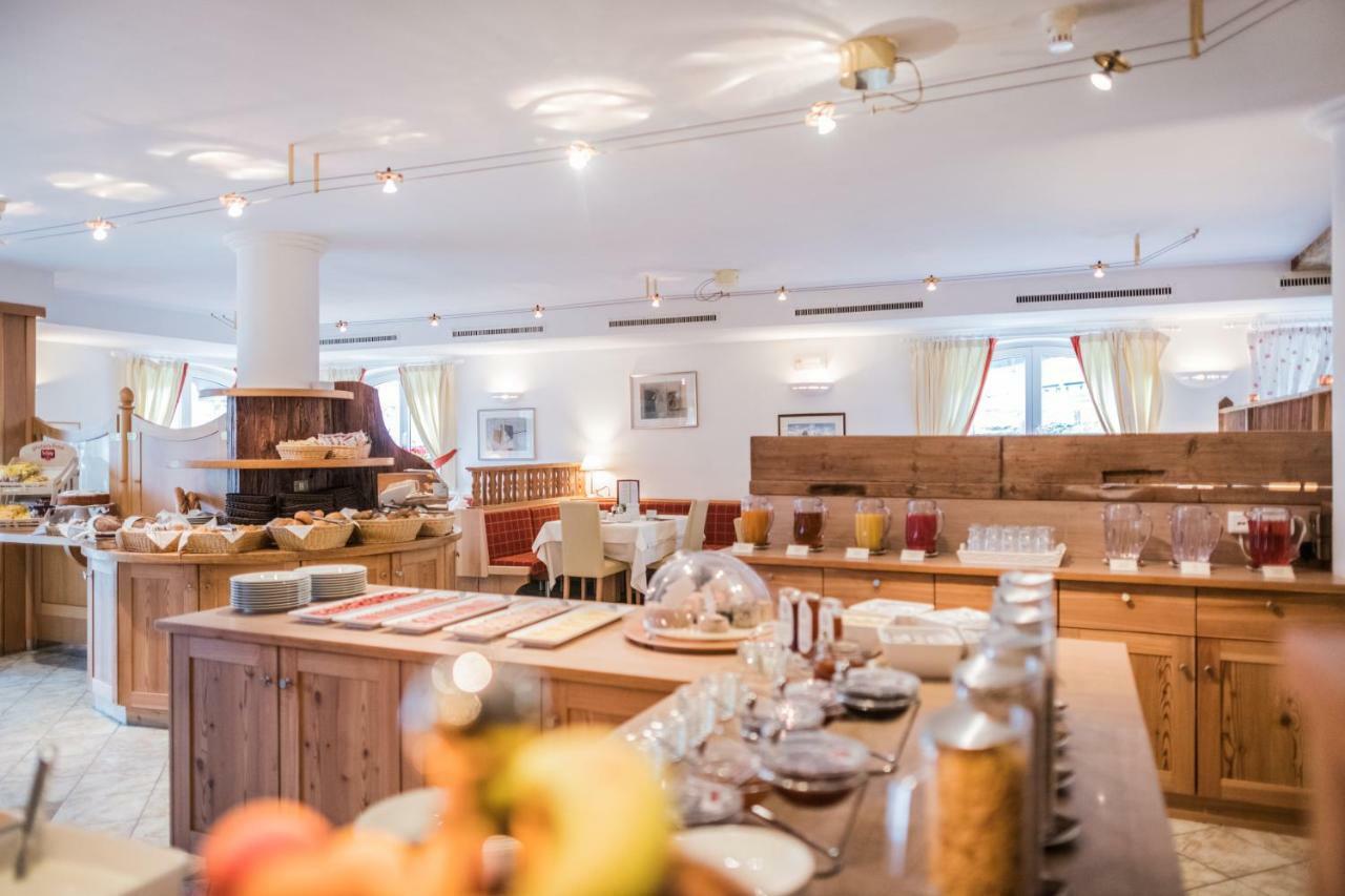 Hotel Sella***S Сельва-ди-Валь-Гардена Экстерьер фото